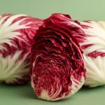 Radicchio: Schatztruhe der Gesundheit und Rezept für einen himmlischen Salat